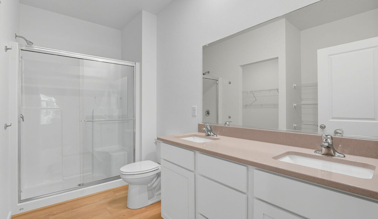 Inside-Spokane-Arcadia-19