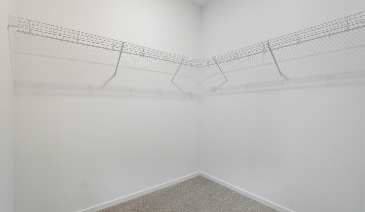 Inside-Spokane-Arcadia-21