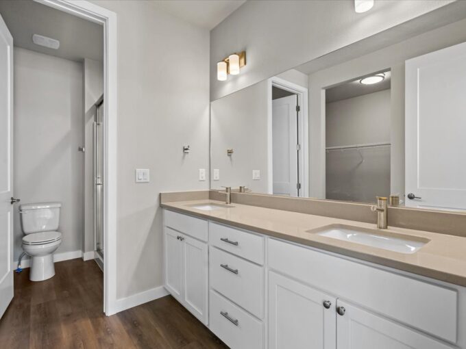 24-Primary bath