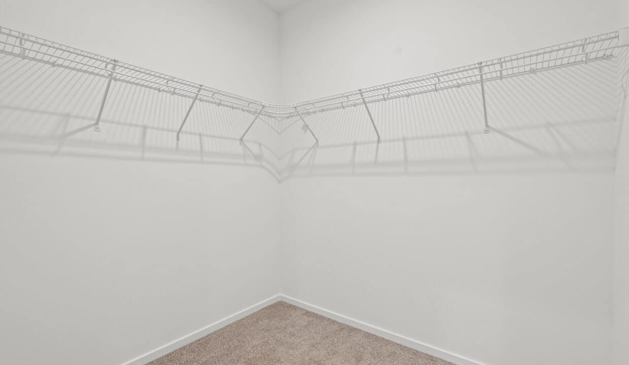 25-Primary closet