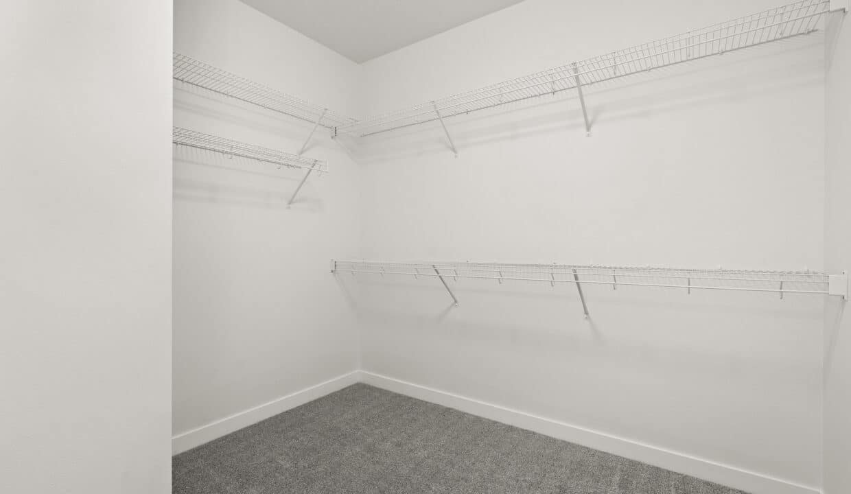 30-Primary closet