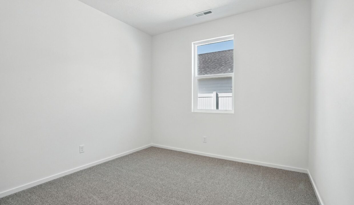 Inside-Spokane-12th-18