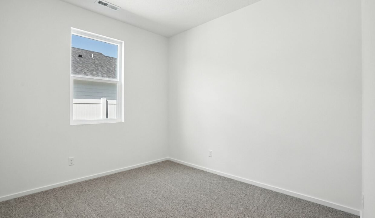 Inside-Spokane-12th-20