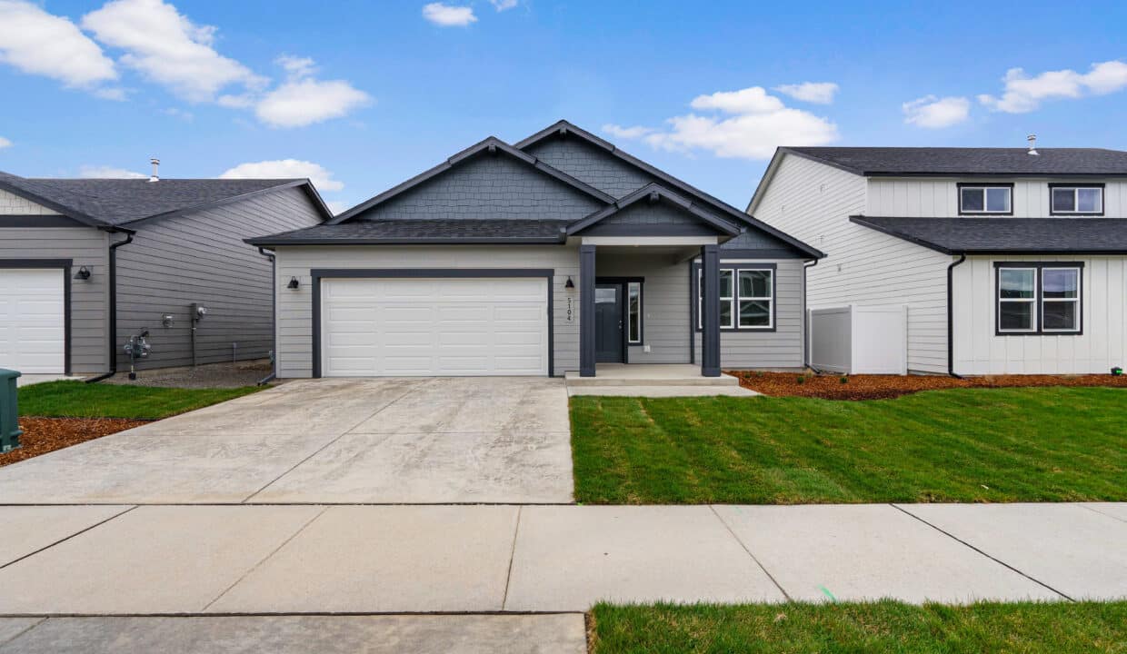 01-Front of home