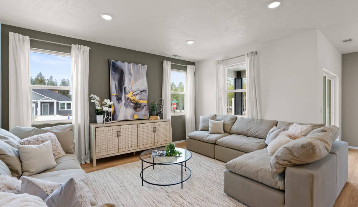07-Living Room