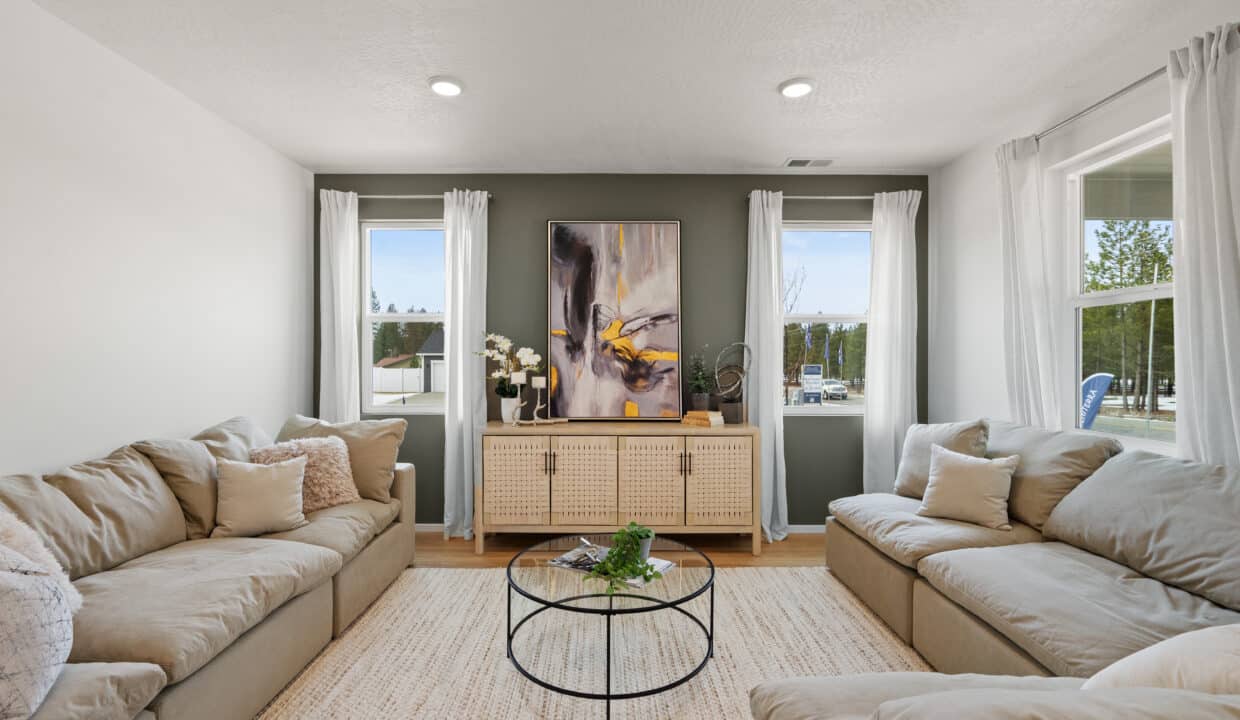 08-Living Room