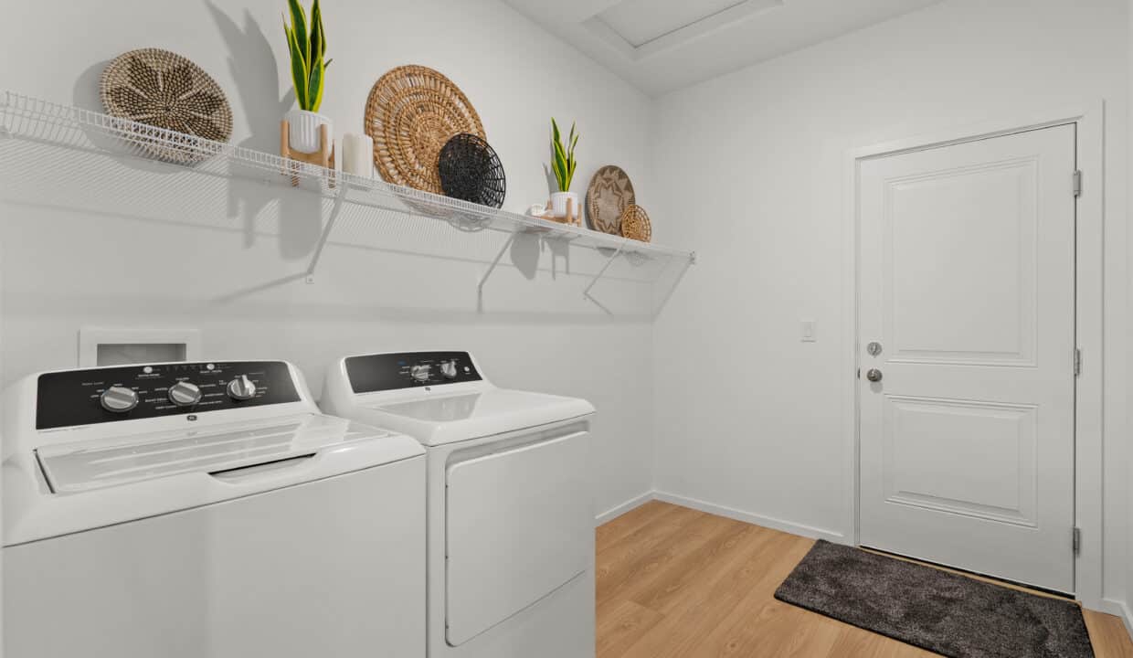 28-Laundry