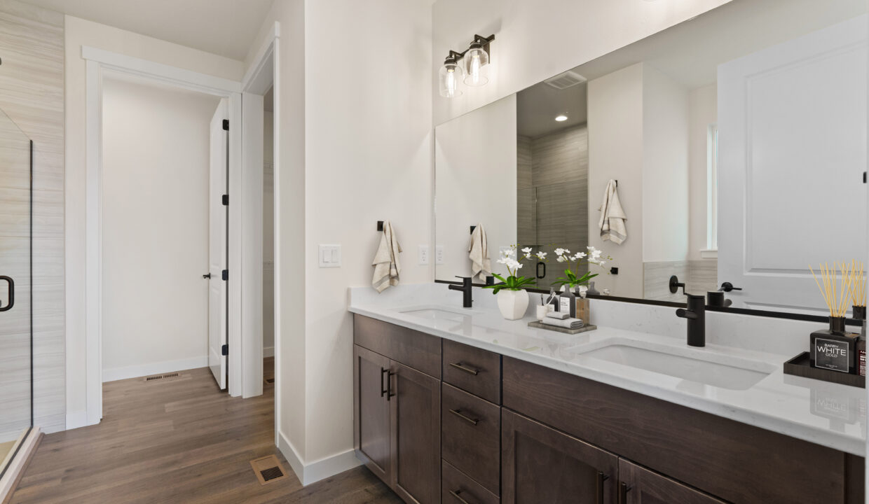 25-Primary bathroom staged