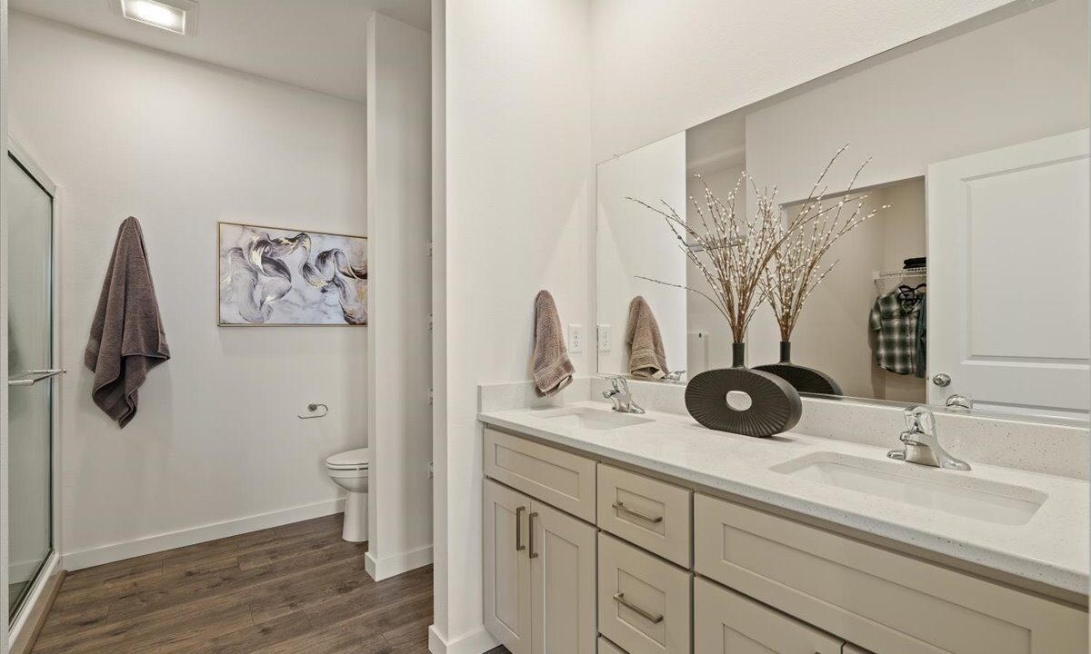 22-Primary bathroom