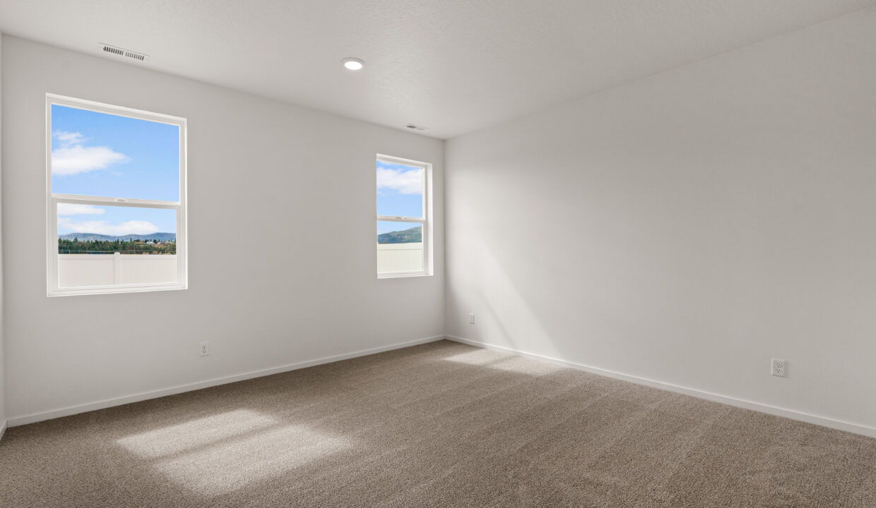 23-Primary bedroom
