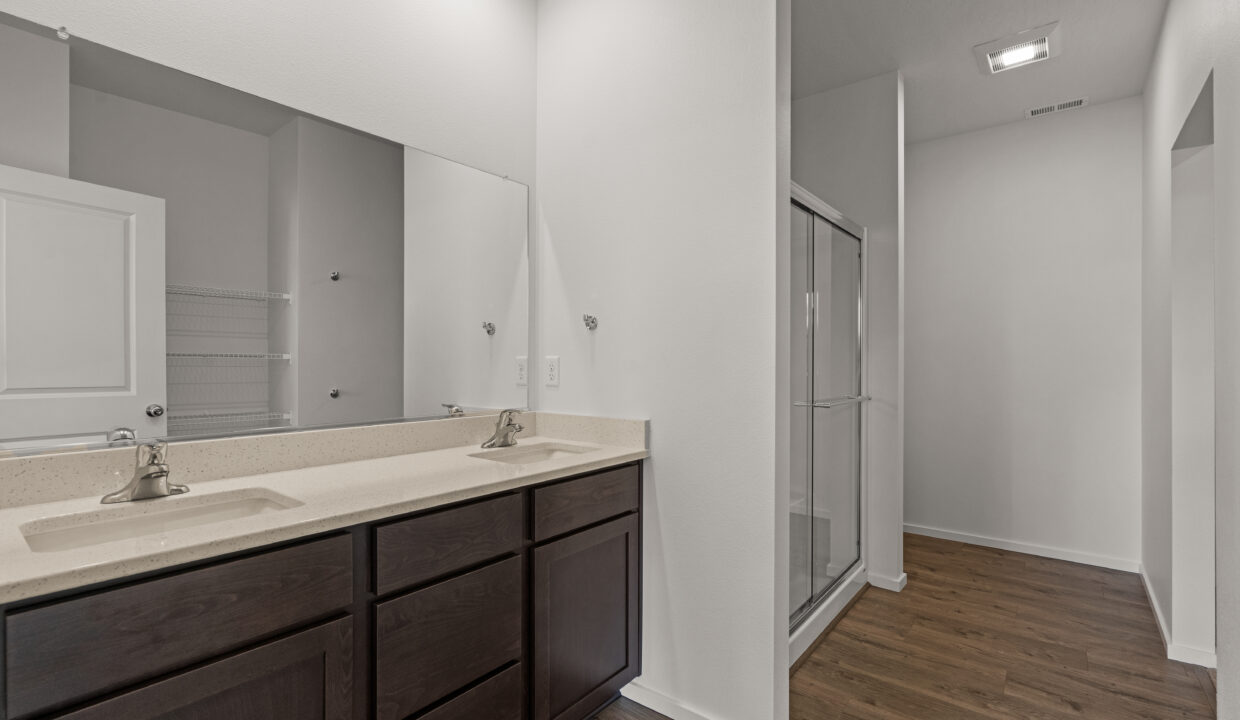 25-Primary bathroom