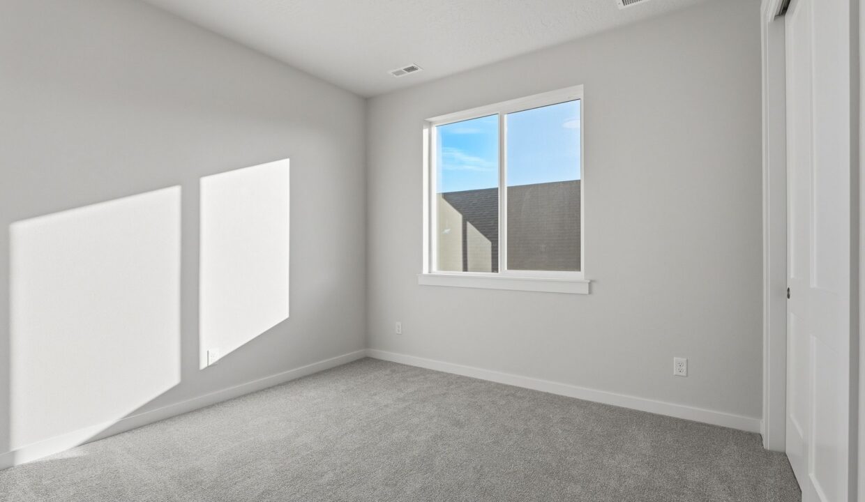 Inside-Spokane-Cyprus Fox-28