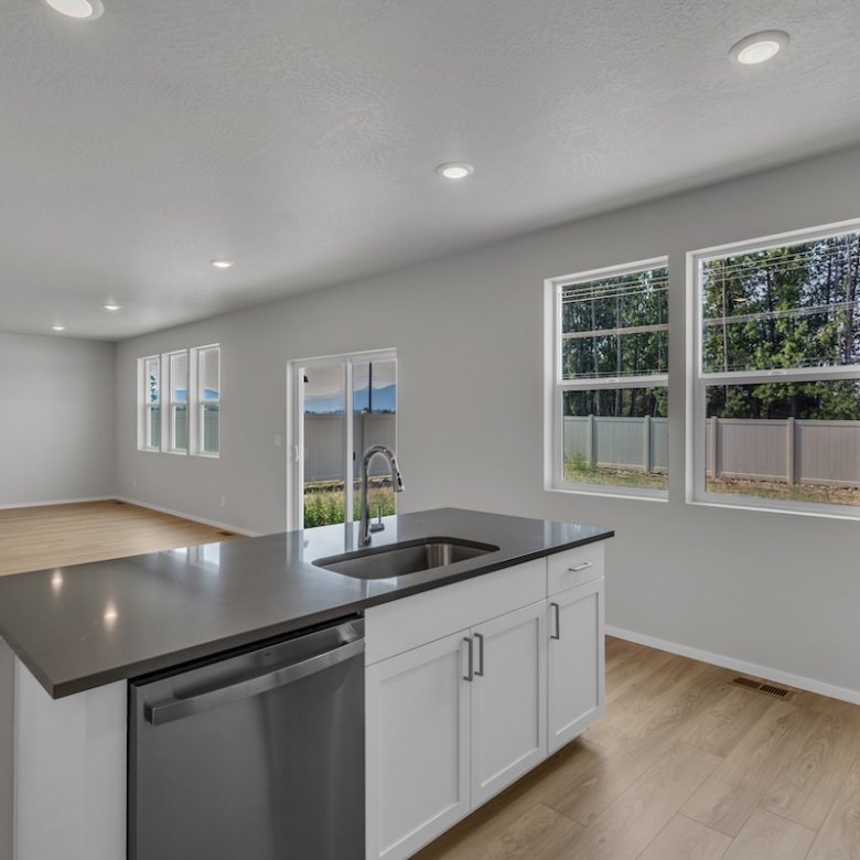 4909 W Homeward Bound Blvd, Coeur d’Alene, ID 83815